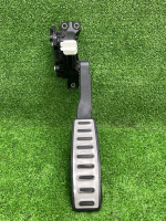 Porsche / Cayenne / Педаль газа