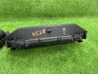 BMW / 3-Series / Панель приборов