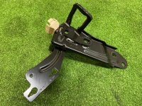 BMW / X5 / Крепление сиденья