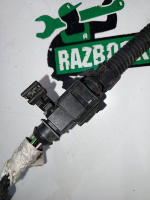 Audi / Q7 / Проводка на бачок стеклоомывателя