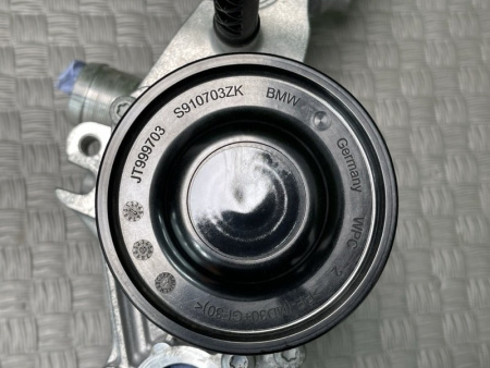 BMW / 1-Series / Помпа