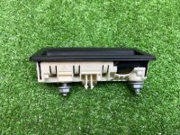 Volkswagen / Tiguan / Ручка открывания багажника