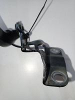 Mazda / 3 / Петля капота