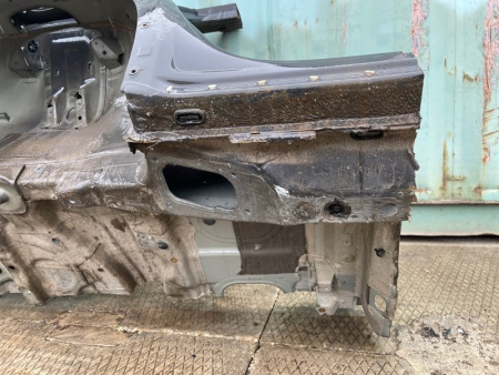 Volkswagen / Tiguan / Крыло