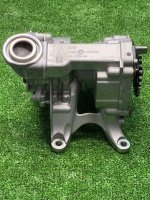 BMW / X1 / Масляный насос