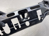 BMW / 3-Series / Крепление бампера