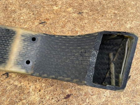 BMW / M6 / Усилитель бампера