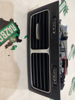 Volkswagen / Touareg / Дефлектор воздушный