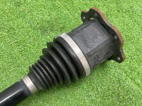 Audi / A4 / Приводной вал