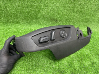 Audi / Q7 / Накладка сиденья