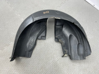 BMW / ALPINA B10 / Подкрылок