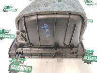 Audi / A6 / Обшивка багажника