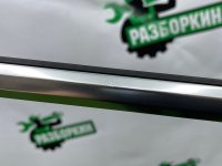 Audi / Q8 / Молдинг стекла