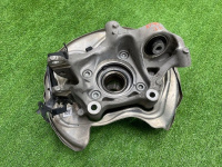 Audi / A6 / Кулак поворотный