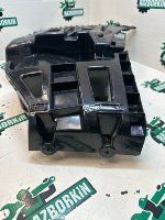 BMW / X1 / Кронштейн бампера