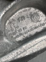 Volkswagen / Touareg / Опора двигателя