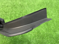 BMW / 3-Series / Водосток крышки багажника