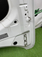 Audi / Q7 / Капот