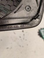 Audi / A6 / Накладка динамика двери