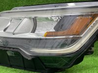 Ford / EXPLORER / Фара