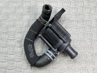 Audi / A6 / Насос системы охлаждения дополнительный