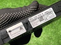 Audi / A6 / Беспроводная зарядка