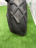 Volkswagen / Touareg / Подкрылок