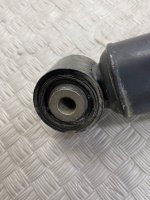 Volkswagen / Touareg / Амортизатор подвески