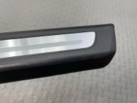 Audi / Q8 / Накладка порога