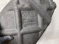 Volkswagen / Touareg / Подкрылок