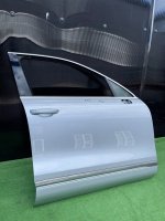 Volkswagen / Touareg / Дверь боковая
