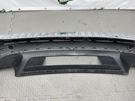 Volkswagen / Touareg / Бампер