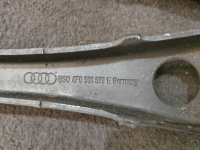 Audi / A6 / Рулевая тяга