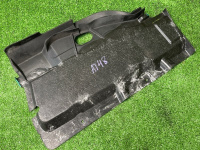 Mercedes-Benz / 190e / Подкапотный пластик