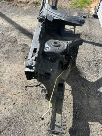 Volkswagen / Tiguan / Боковина