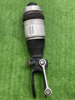 Audi / Q7 / Пневмостойка