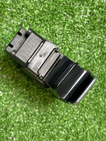 Volkswagen / Touareg / Кнопка ручника