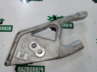 BMW / X5 / Противоаварийный клин