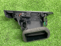 Audi / A6 / Дефлектор обдува салона