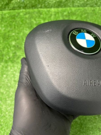 BMW / X1 / Подушка безопасности в руль