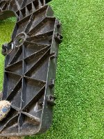 Audi / A6 / Направляющая бампера