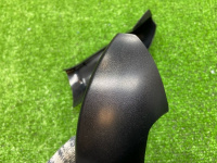 Audi / Q7 / Накладка петли багажника