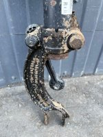 Audi / A6 / Стойка подвески