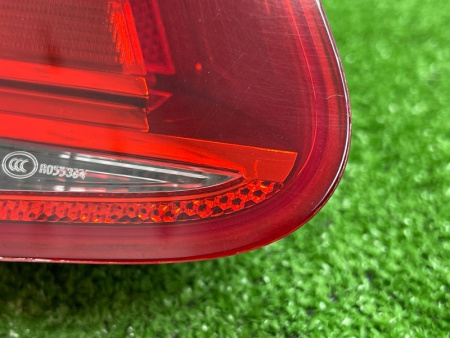 Volkswagen / Touareg / Фонарь задний