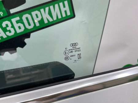Audi / A7 / Дверь боковая