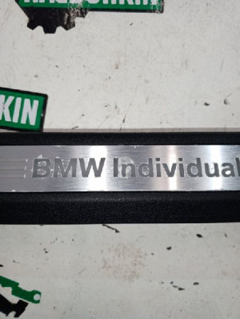 BMW / X5 / Накладка порога