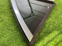 Audi / A6 / Форточка кузова