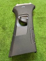 Volkswagen / Touareg / Накладка стойки