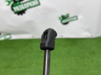 Audi / A4 / Амортизатор капота