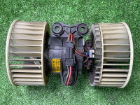 BMW / ALPINA B10 / Мотор печки